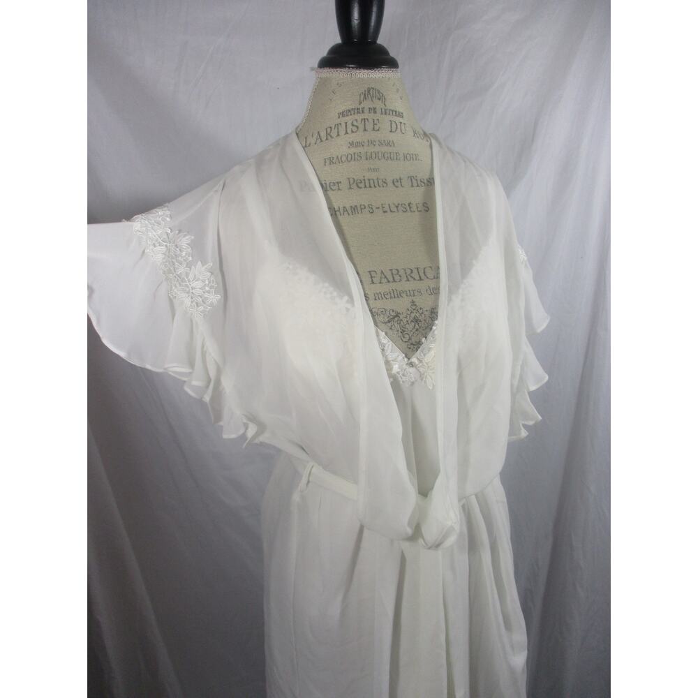 Flora Nikrooz NWT Two Piece Bridal Chemise and Robe Size L/XL
